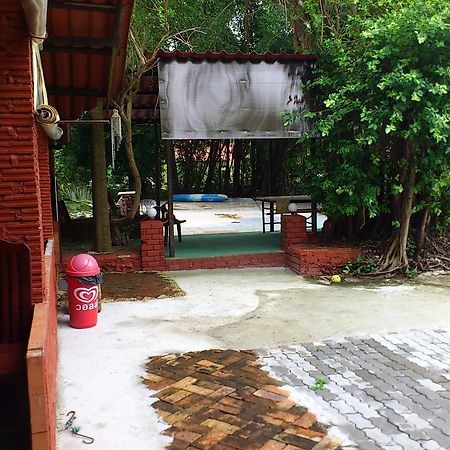 Pine Bungalow Krabi town Dış mekan fotoğraf