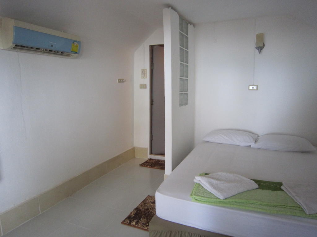 Pine Bungalow Krabi town Oda fotoğraf